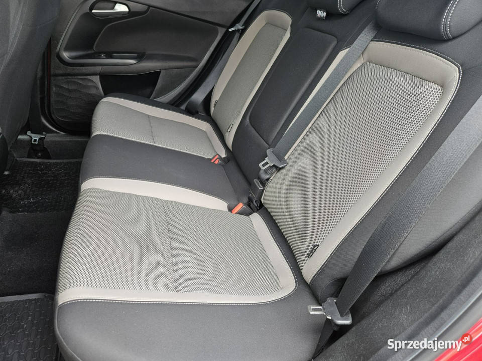 Fiat Tipo Nawigacja Serwis II 2016 Rok produkcji 2016 Rybnik sprzedam