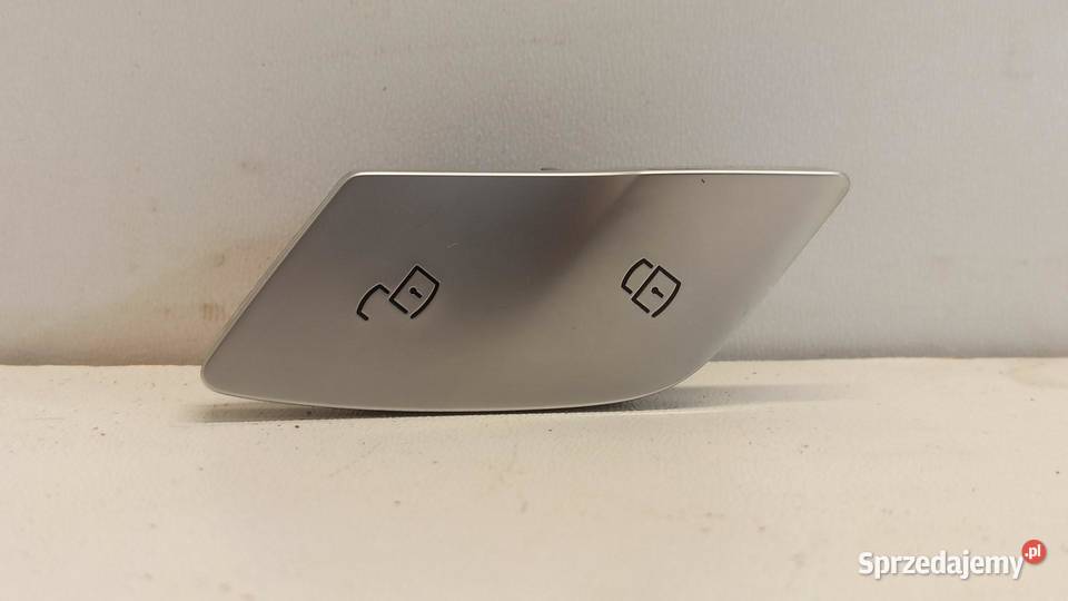 BMW 7 G11 PRZYCISK BLOKADY DRZWI 9299462