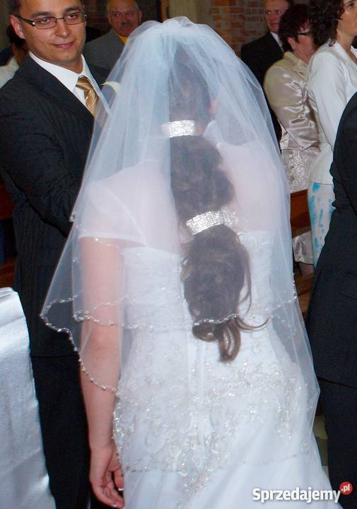 welon zdobiony kryształkami Swarovskiego biały