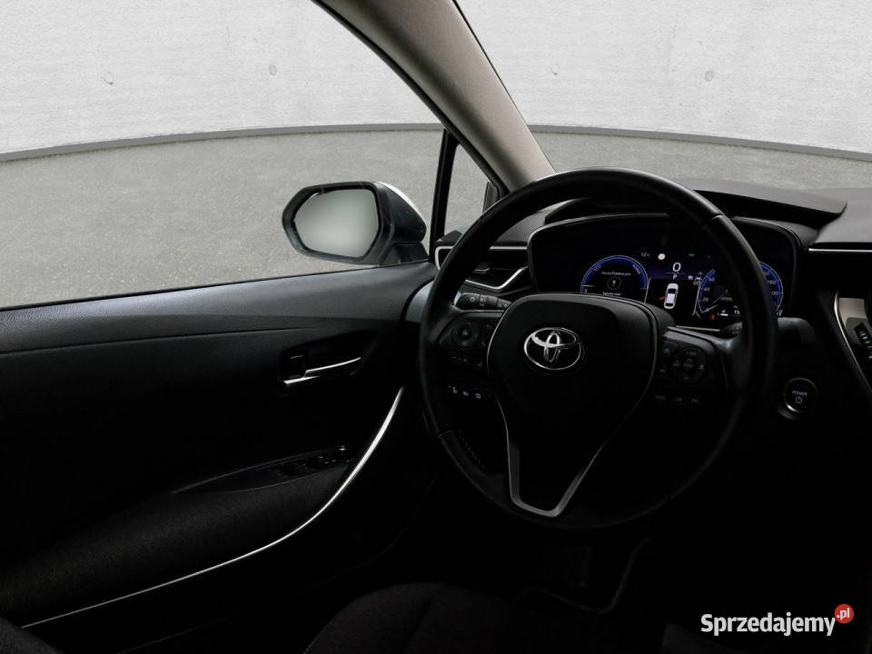 Toyota Corolla Seria E16 2012 dolnośląskie Komorniki