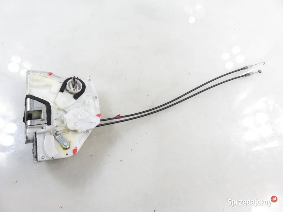 ZAMEK LEWY PRZEDNI SUZUKI SWIFT MK6 7 PIN