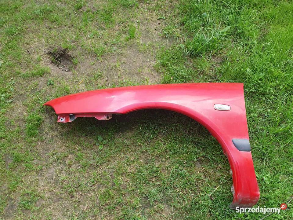 Błotnik Lewy Mitsubishi Carisma r43 Kraków