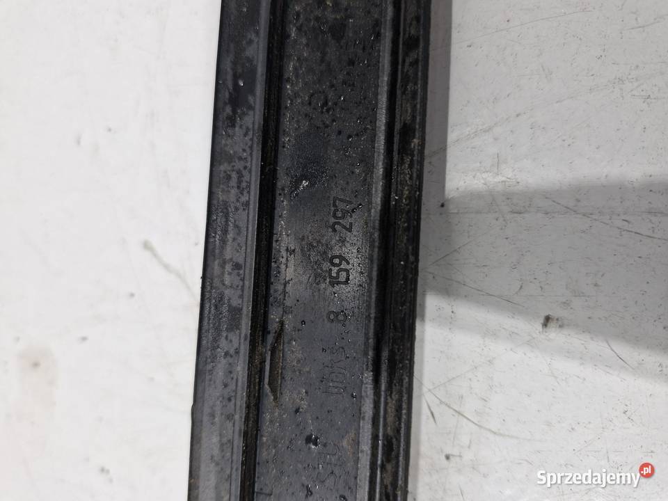 8159297 BMW E39 LISTWA DRZWI TYLNYCH LEWYCH