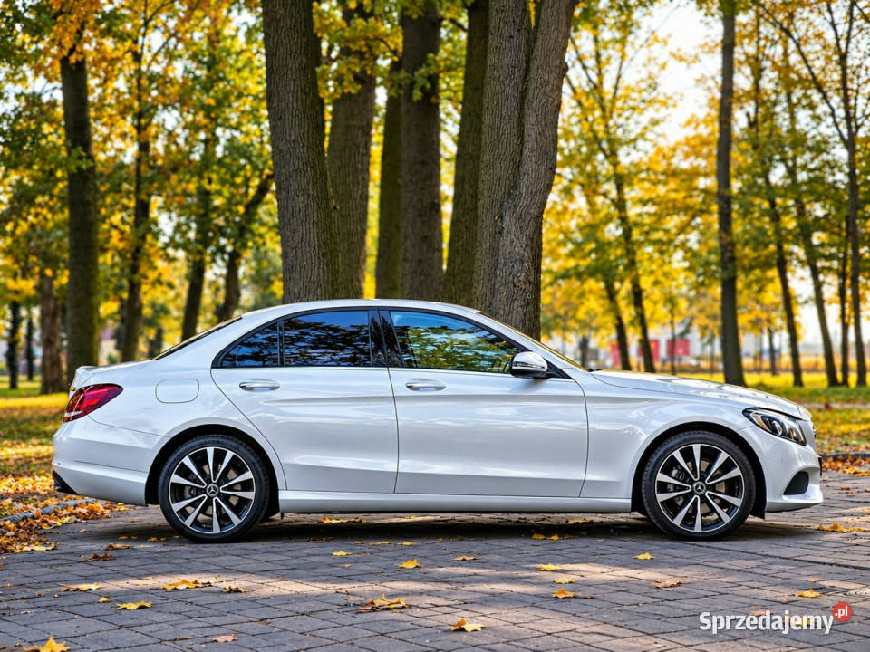 Mercedes C 200 W205 20142021 2000cm3 Sadlno