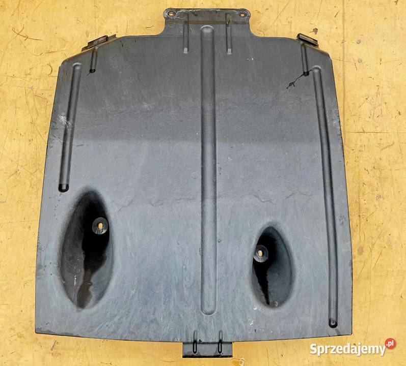 FORD FOCUS MK3 III KOMBI OSŁONA PŁYTA TYLNA Rok produkcji 2014 Radom