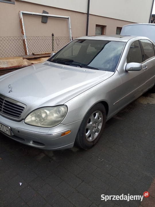 Mercedes-Benz 220