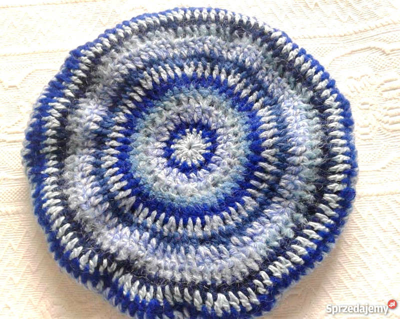 Ciepły moherowy beret w paski Jesienne niebo Katowice