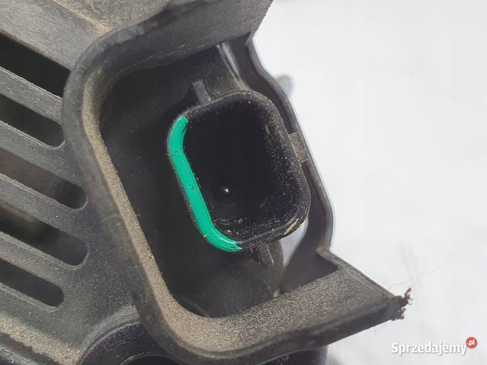 Renault Clio IV 09 TCe ALTERNATOR valeo osobowe Janów