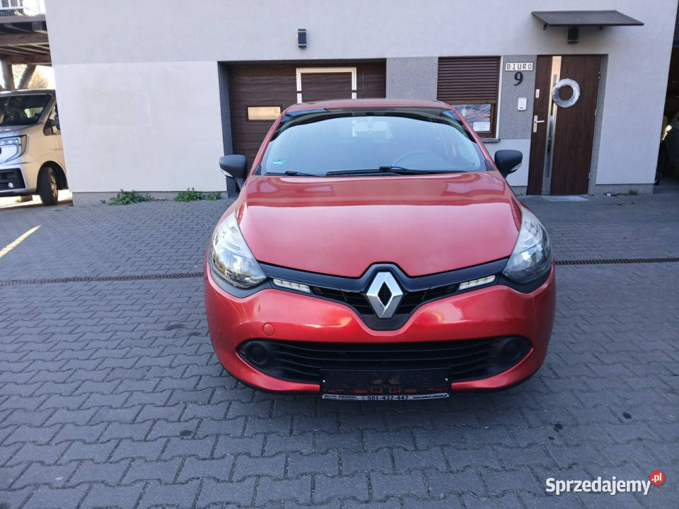 Renault Clio 12i klima elektryka tempomat benzyna Clio sprzedam