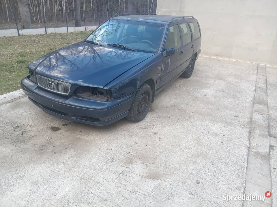 zderzak przód volvo v70 s70 c70 1997 osobowe mazowieckie Szydłowiec sprzedam