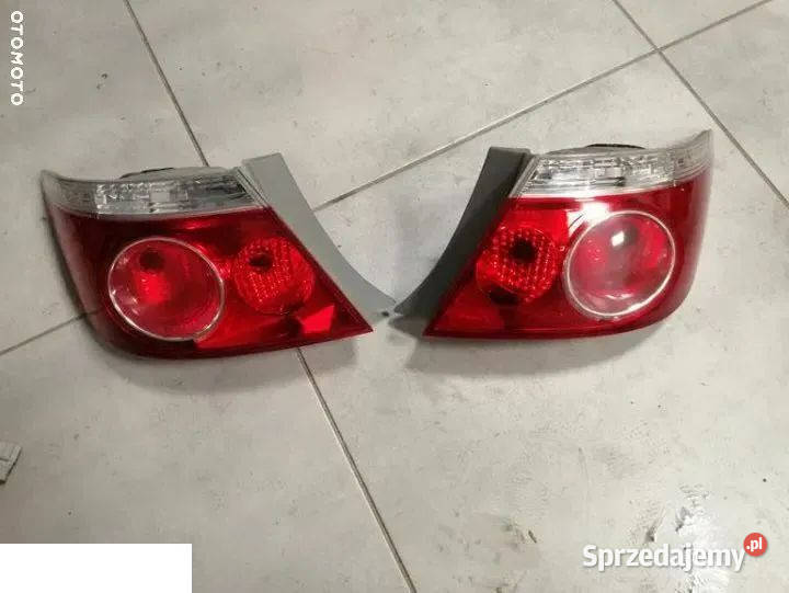HONDA CITY LAMPA TYŁ LEWA PRAWA Części lubelskie Kozubszczyzna sprzedam