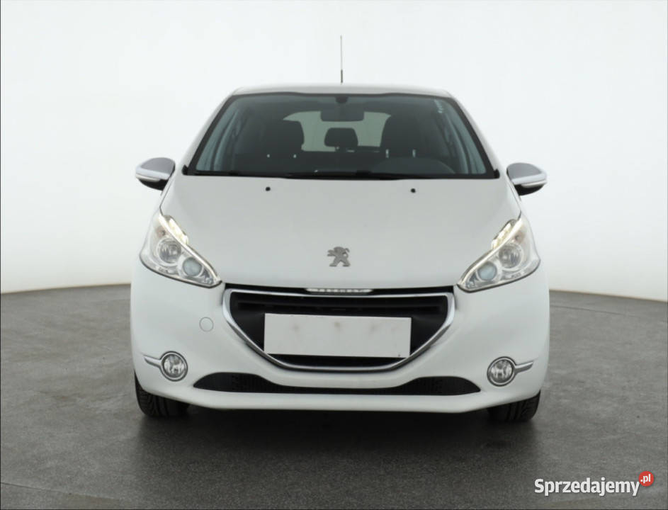 Peugeot 208 12 PureTech Hatchback Piaseczno