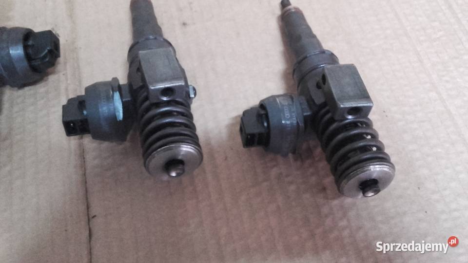 VW Golf V 20 SDI POMPOWTRYSKIWACZ wtrysk osobowe Gniewkowo