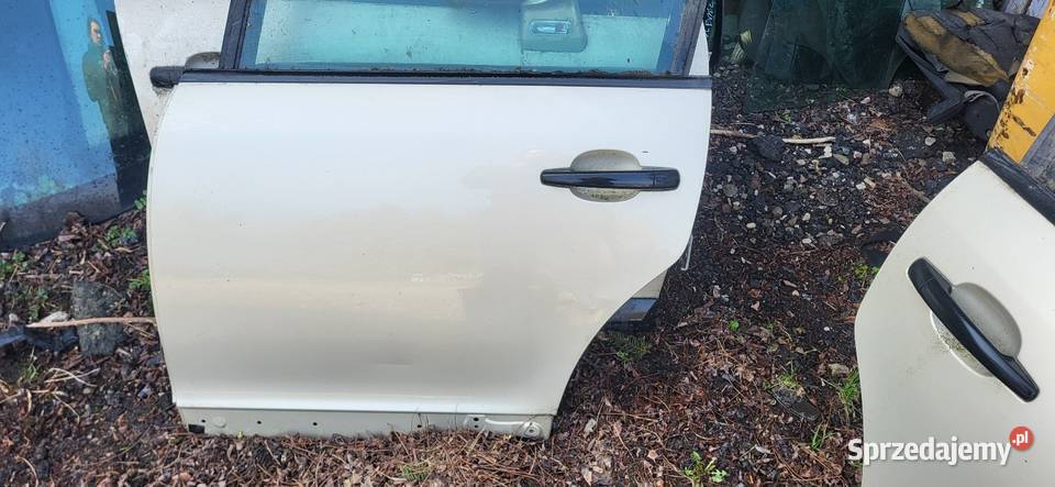 Citroen C 4 I HB Silniczek Wycieraczek Maska tył Gorzyce