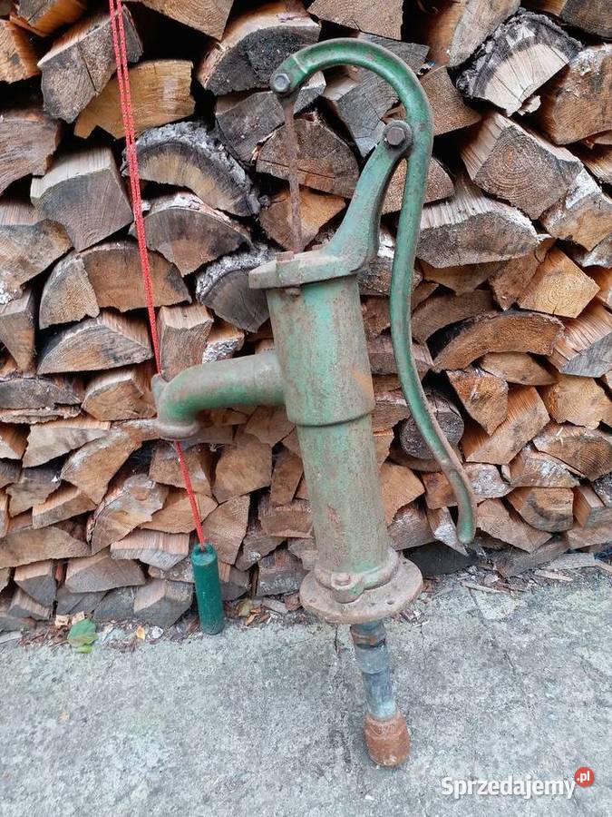 Dekoracja ogrodowaZabytkowaPompa abisynka Barlinek