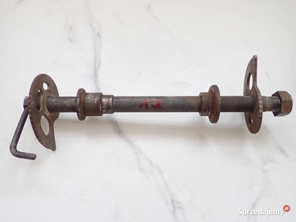 Oś Ośka Koła Tył 17mm Napinacze Dystanse Honda sprzedam