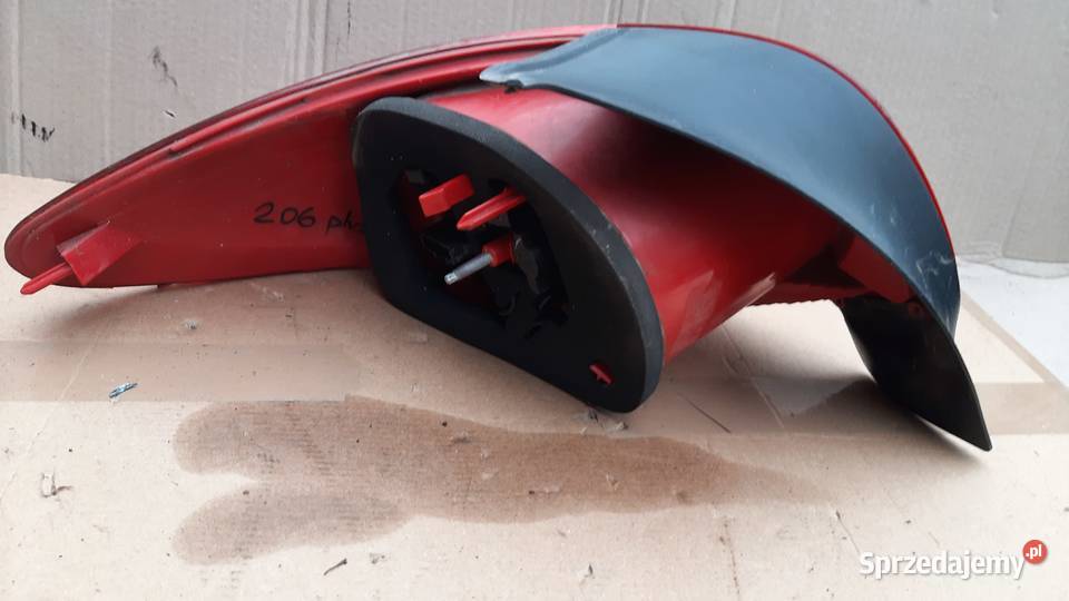 lampa tylna prawa lewa PEUGEOT 206 206 plus 3 i Dębno