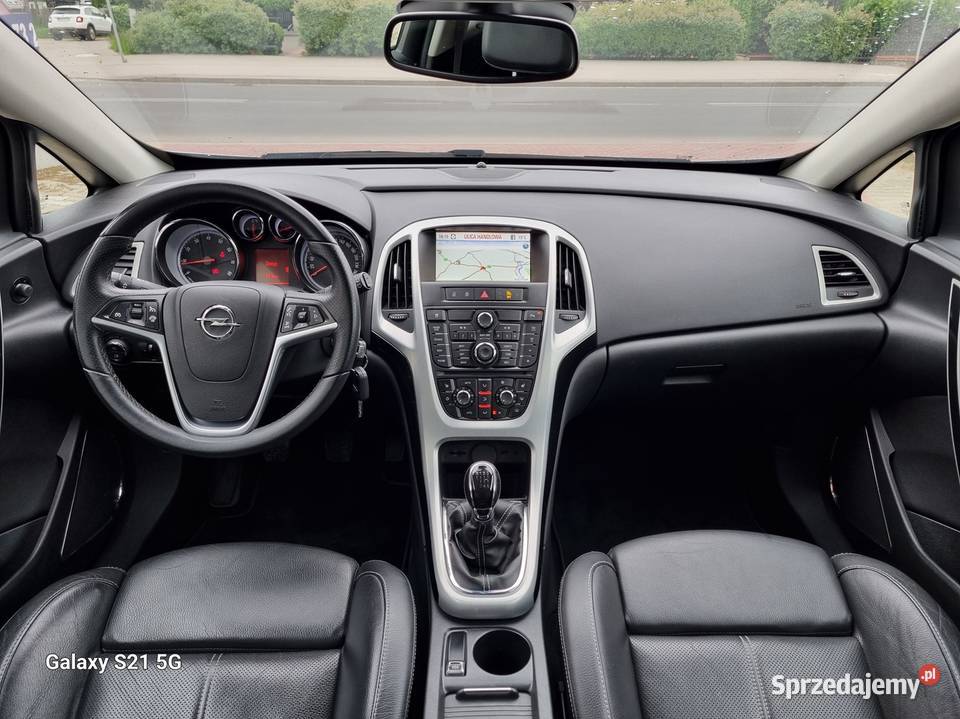Opel Astra GTC LIFT 16 T 180 nawigacja skóry aluminiowe felgi Płońsk
