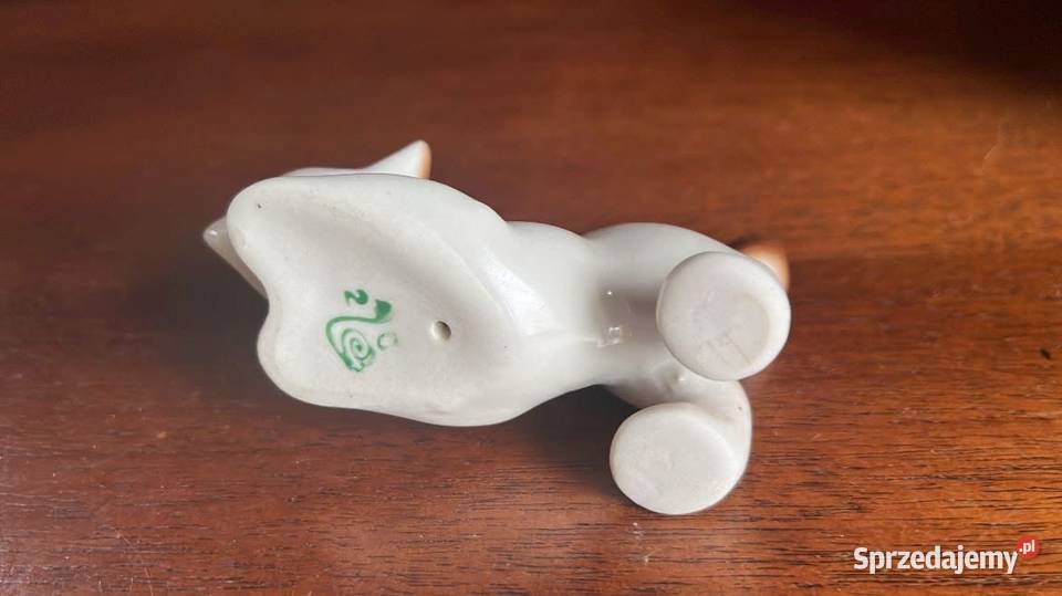 Lisek Figurka Połonne Fabryka Fajansu i Porcelana i szkło Gdańsk sprzedam