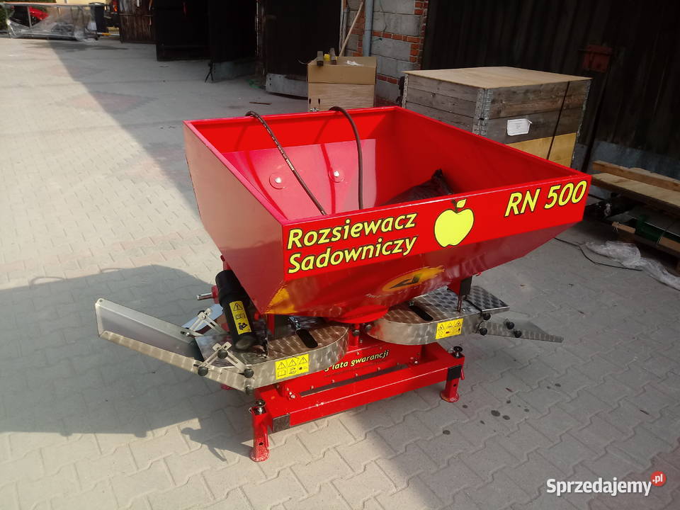 Nowość na RynkuRozsiewacz Sadowniczy 500L Busko-Zdrój