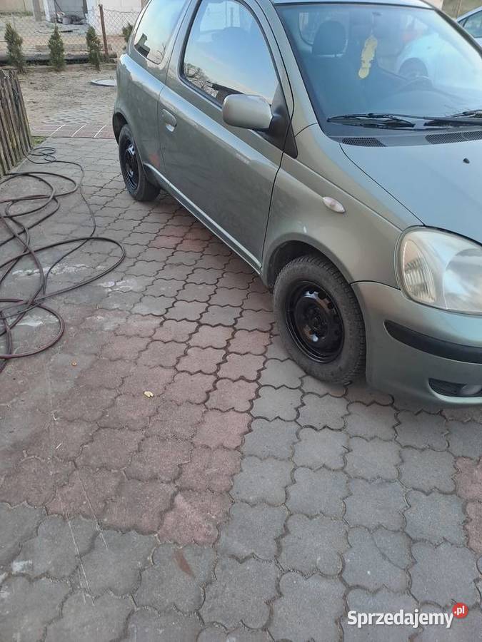 Toyota yaris 14 diesel Luzino