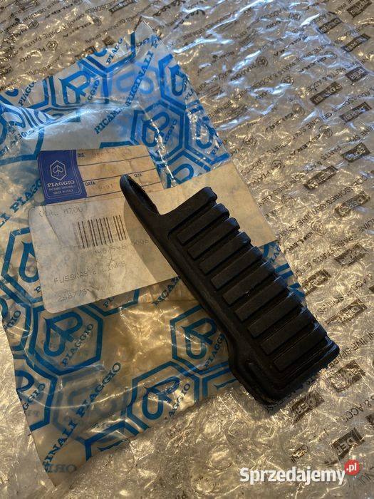 Piaggio Sfera NSL 5080 guma podnóżka 258775 lewa Poznań