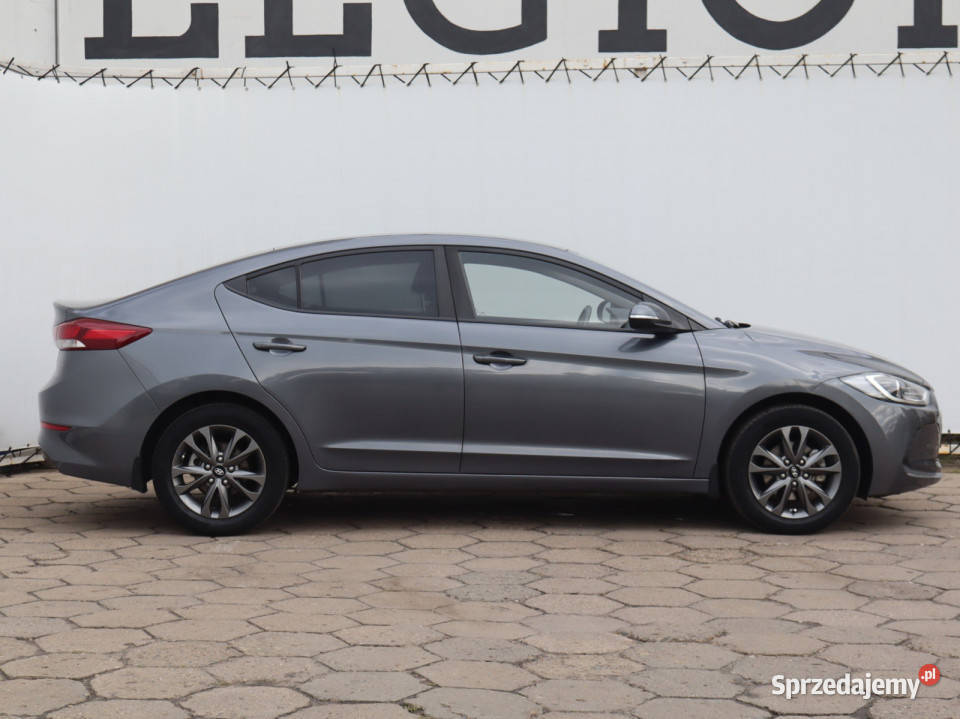 Hyundai Elantra 16 CVVT Rok produkcji 2018 Łódź