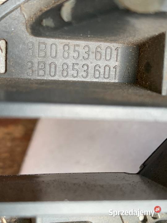 Znaczek emblemat logo WV Lupo Golf 3B0853601A Karoseria Margonin