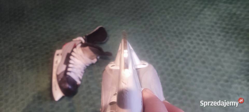 Łyżwy hokejowe Nike Bauer rozmiar 43 świeżo Sochaczew