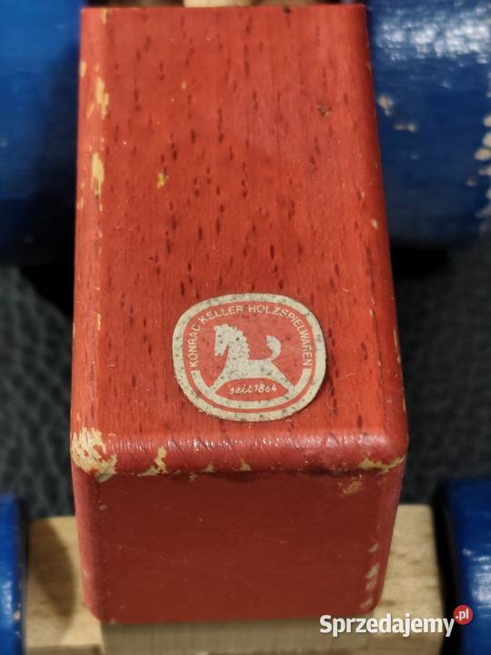 Vintage Drewniany Traktor z Przyczepą Konrad Poddębice