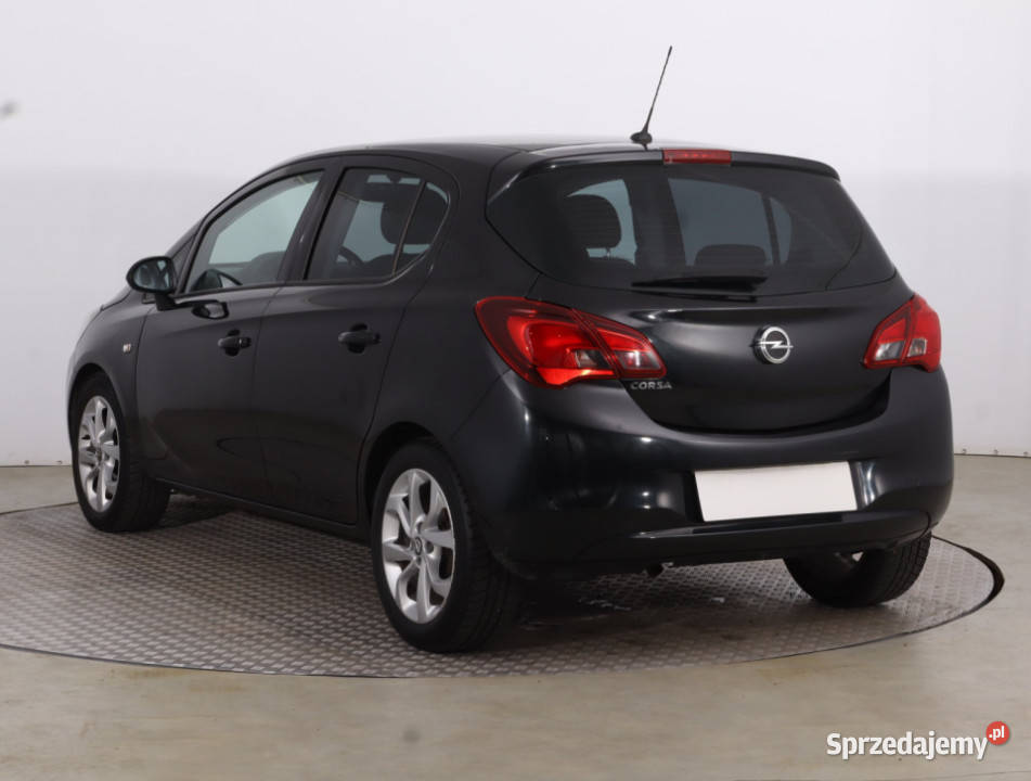 Opel Corsa 14 Rok produkcji 2016 Piaseczno