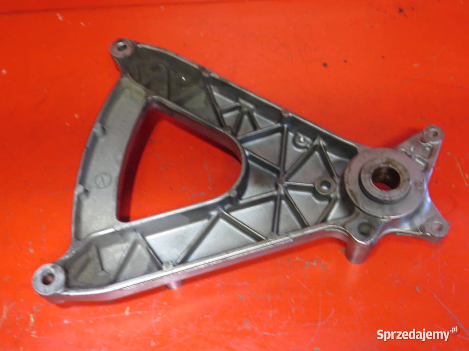 SUZUKI BURGMAN 400 250 07 k7 wahacz mocowanie Warszawa