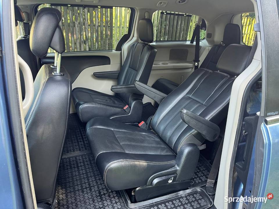 CHRYSLER TOWNCOUNTRY 36 V6 2012 Rok produkcji 2012 Warszawa