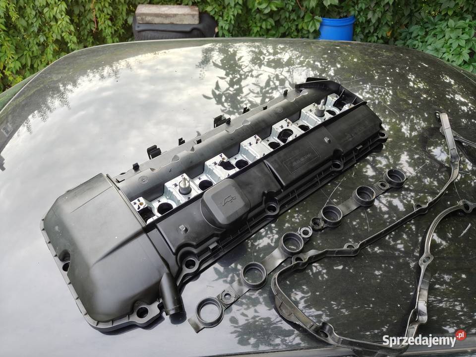 Bmw e46 e39 e38 pokrywa zaworów m54 m52tu nowa Aleksandrów Łódzki