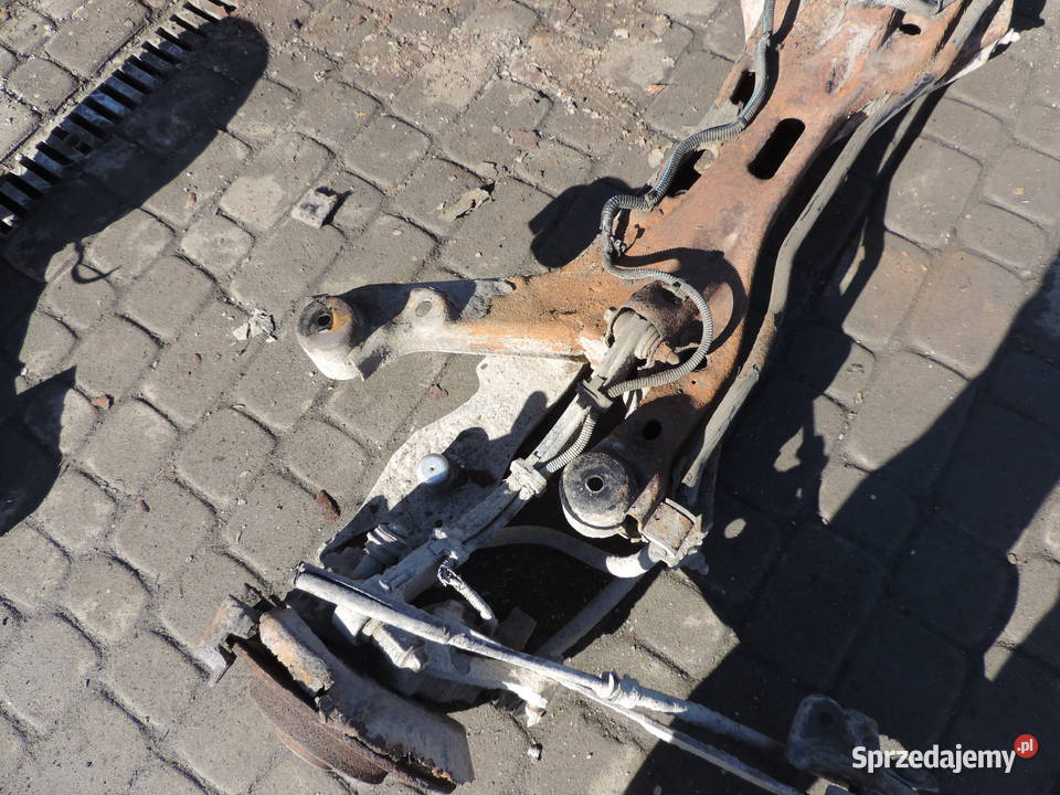 WOZEK ZAWIESZENIE SANKI TRAWERS BELKA TYL VECTRA osobowe Nowy Sącz