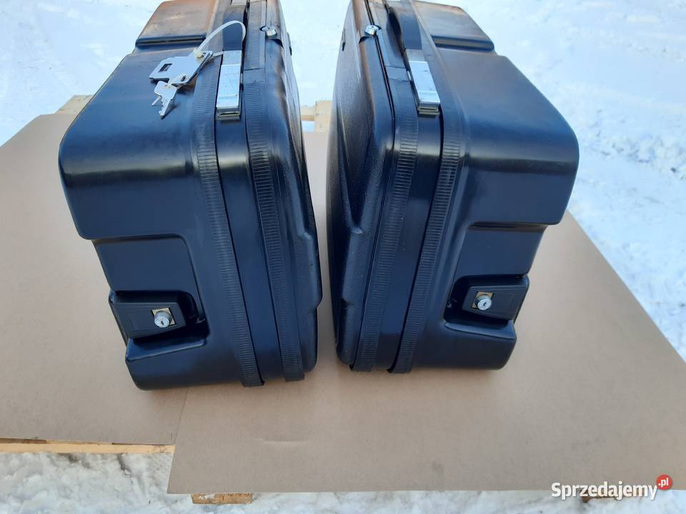 stare retro kufry KRAUSER z kluczykiem klasyki Kamocin