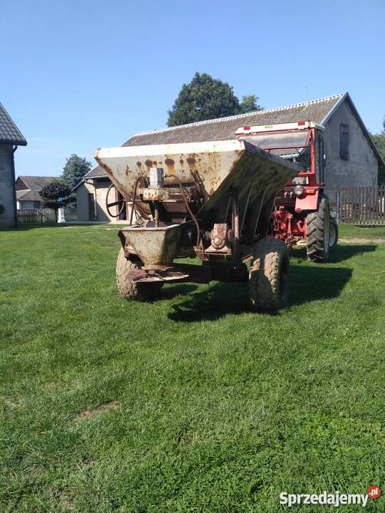 Rozsiewacz wapna RNP RCW 15 t Agromasz Sadzenie/siewniki Kępa Lubawska