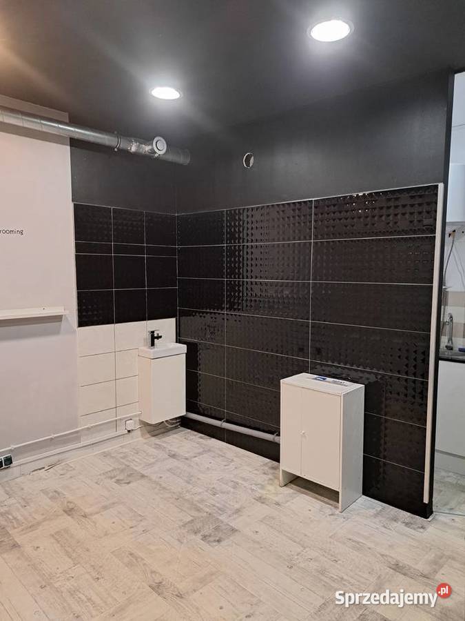 SPRZEDAM LOKAL USŁUGOWY idealny na salon Milanówek