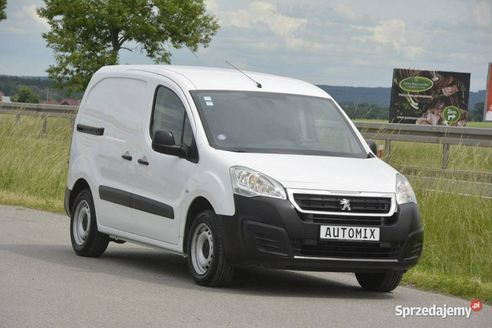 Peugeot Partner 16Benzyna doinwestowany klima benzyna Peugeot podkarpackie