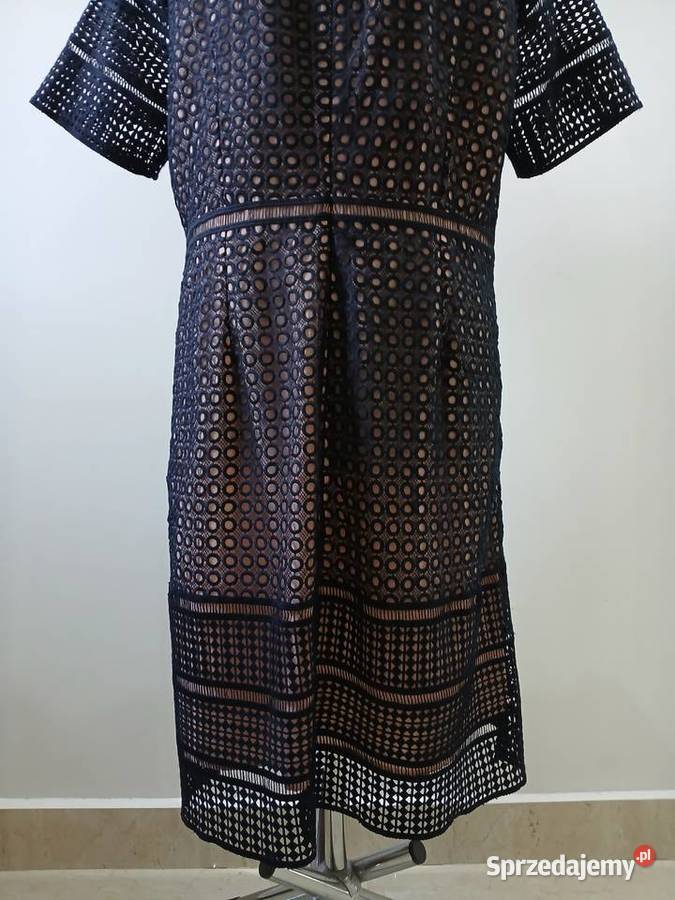 Elegancka sukienka koronka na weselekomunię Kielce