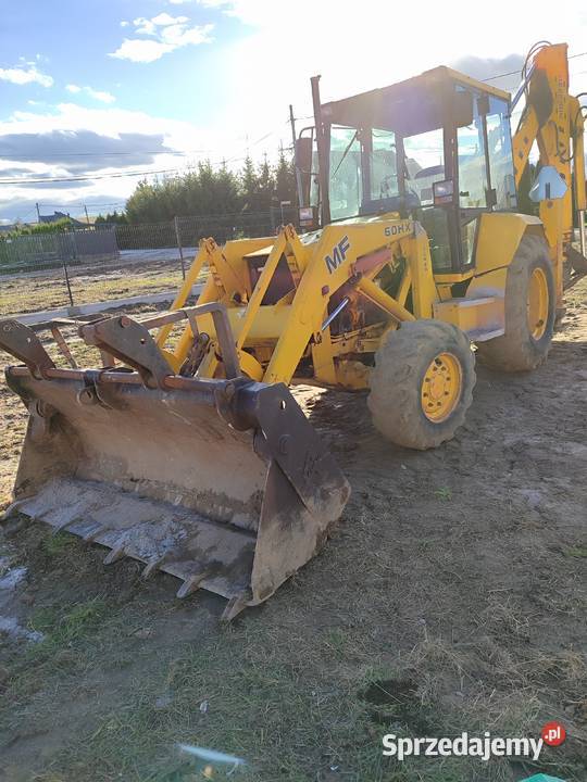 Koparko Ładowarka Massey Ferguson 60HX T Koparka