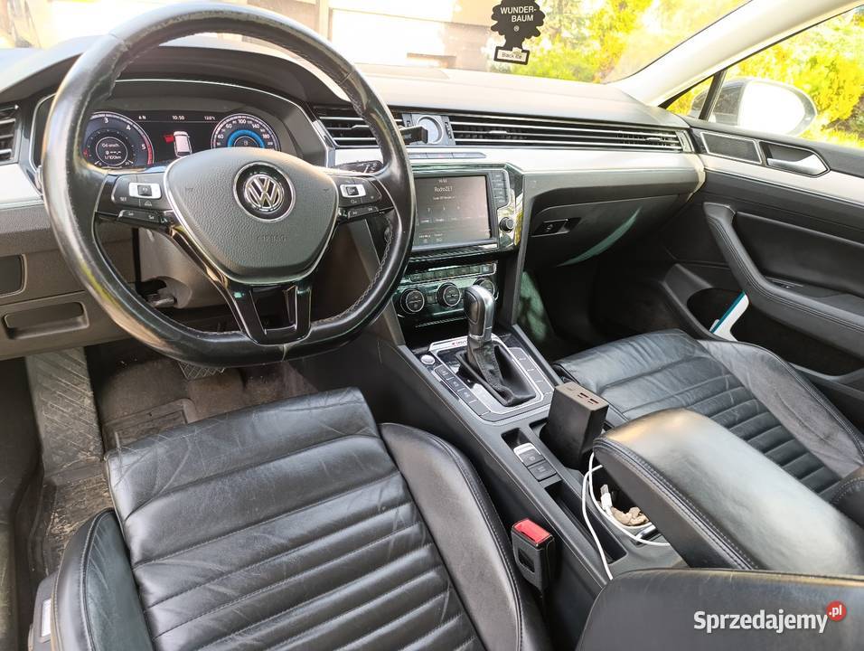 Volkswagen VW PASSAT B8 20 TDI DSG 190 4x4 mazowieckie