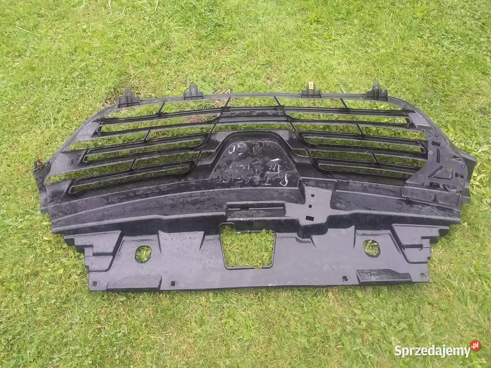 Atrapa grill przod RTrafic 3 Liift Atrapy Lubin