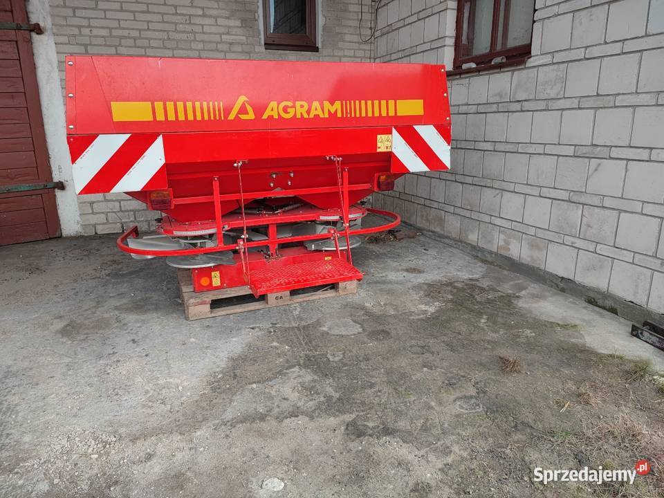 Rozsiewacz agram Zbuczyn sprzedam