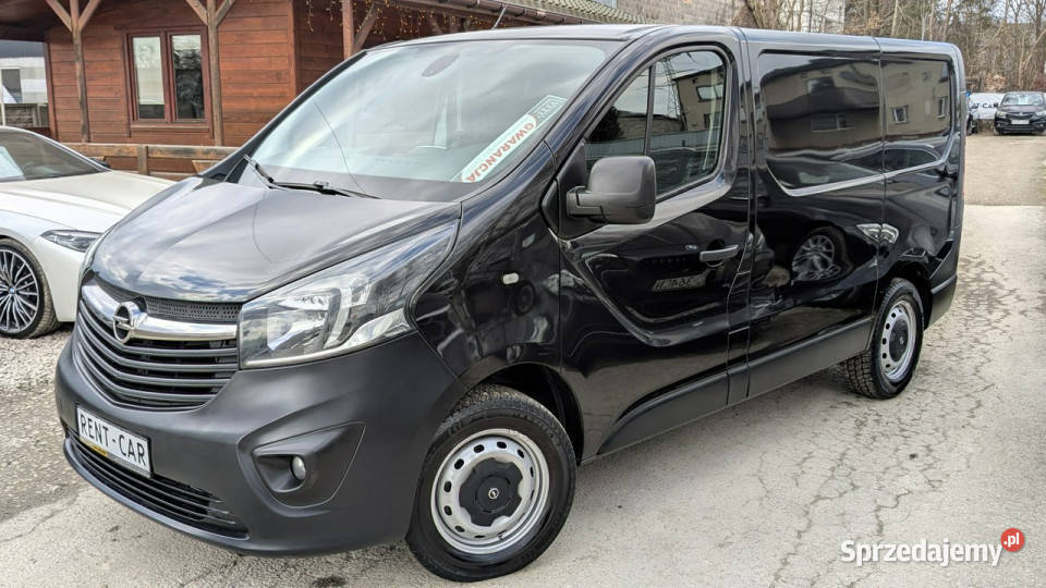 Opel Vivaro 16D145Ciężarowy BUS 3Osoby śląskie Częstochowa