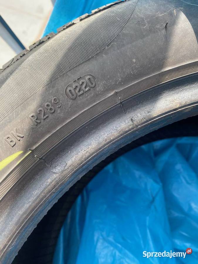 Opony Pirelli 20555 R16 2020r 697 mm 55