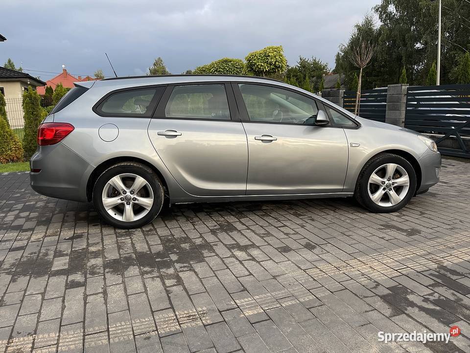 2011 Opel astra j 17 cdti 110 279000 serwis nowy mazowieckie Płock sprzedam