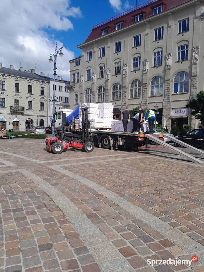 Usługi wózkiem widłowym HDS załadunki rozładunki