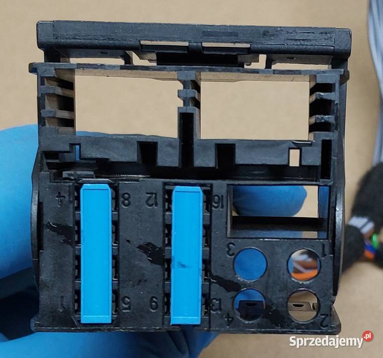 ADAPTER CAN BUS TV FREE VW AUDI RNS2 MFD2 osobowe Mielęcin