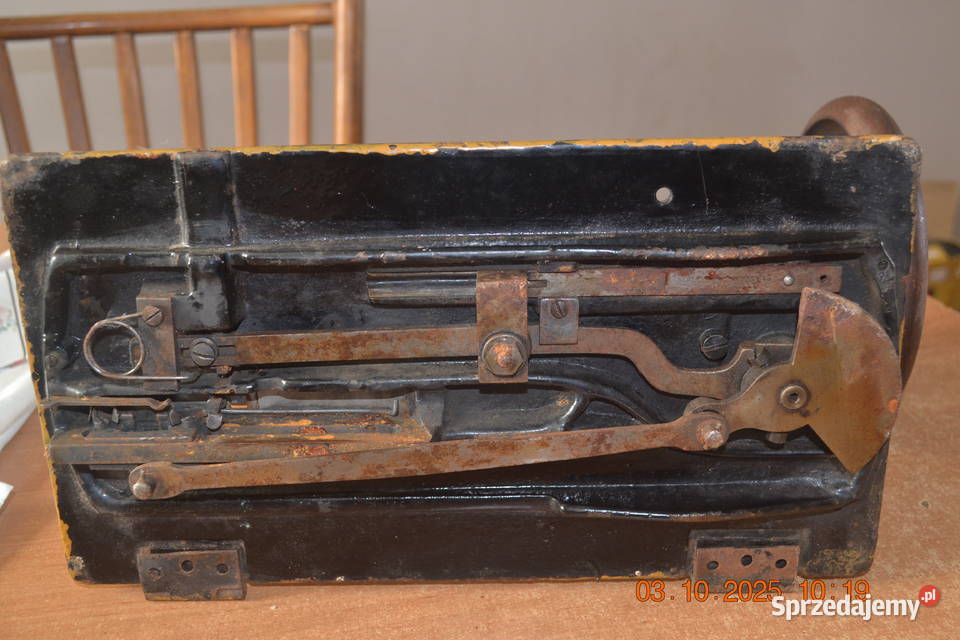 Stara maszyna do szycia Vesta wielkopolskie Gruszczyn